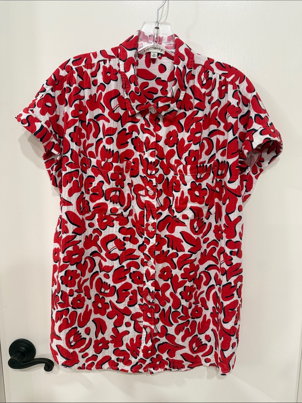 Wonderly Red Floral Button-Down Top